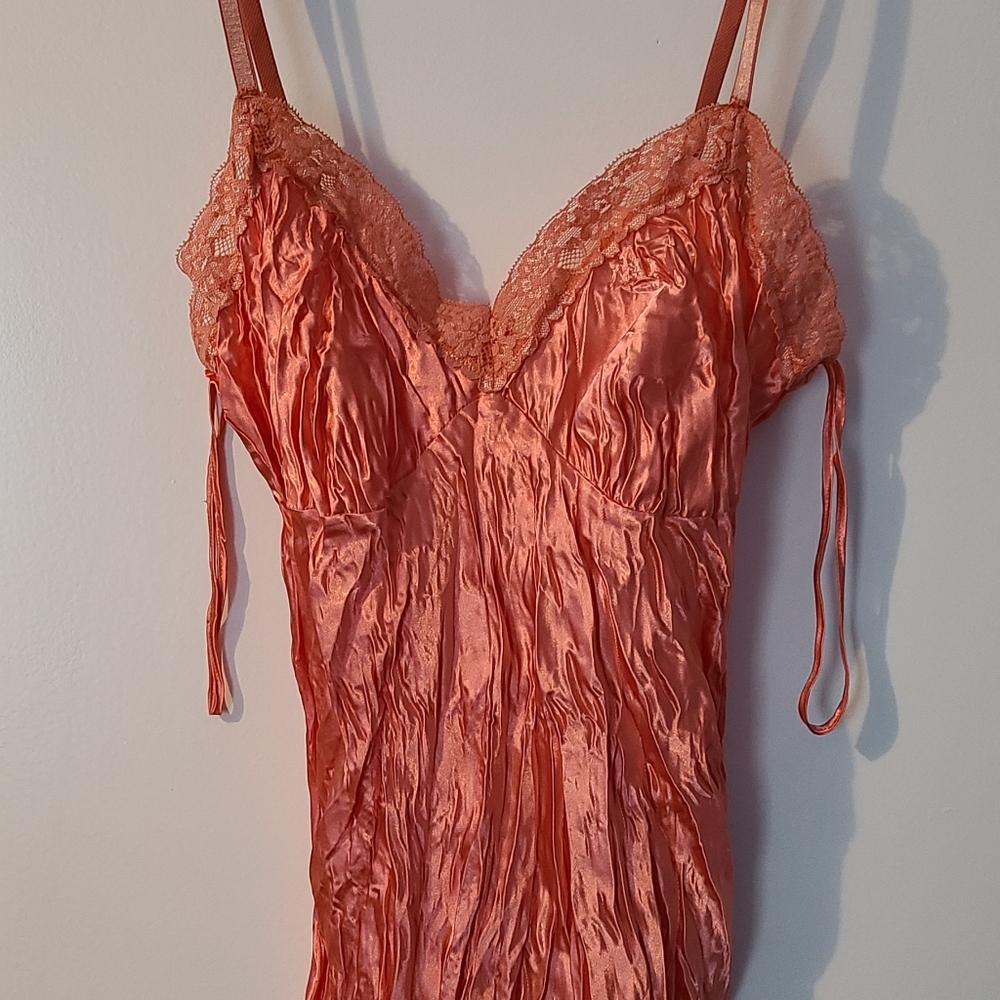 Women's top size M NWOT